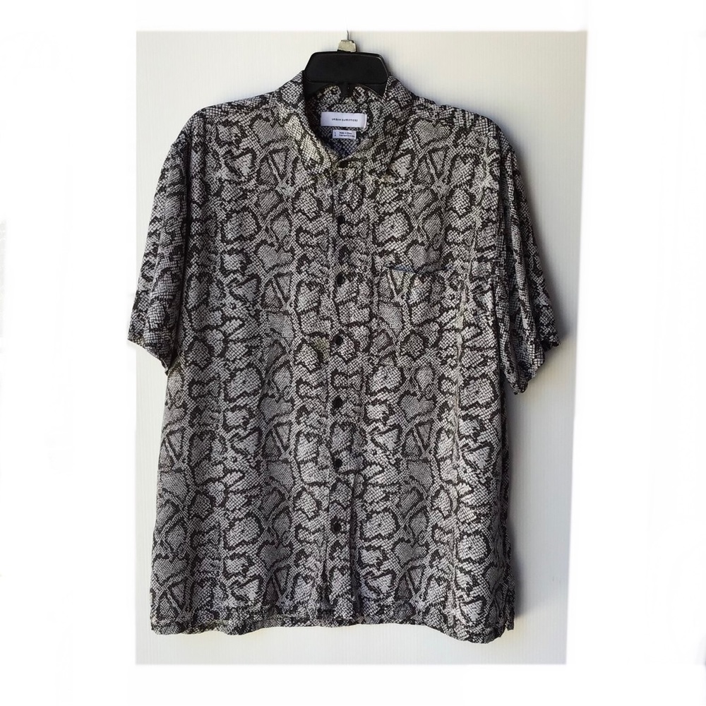 Urban Outfitters Snake Skin Print Rayon Size L.